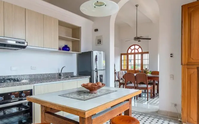 2Cm-B1 Apartamento En Getsemani Con Balc