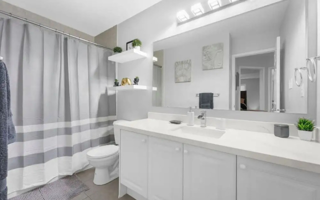 Chic 2BR House Newly Renovated Central Spot