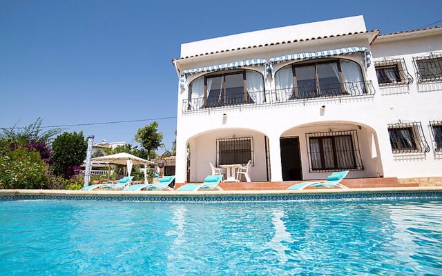 House Evelyne Calpe/Calp