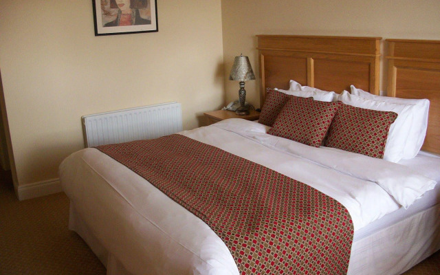 Fairhill House Hotel