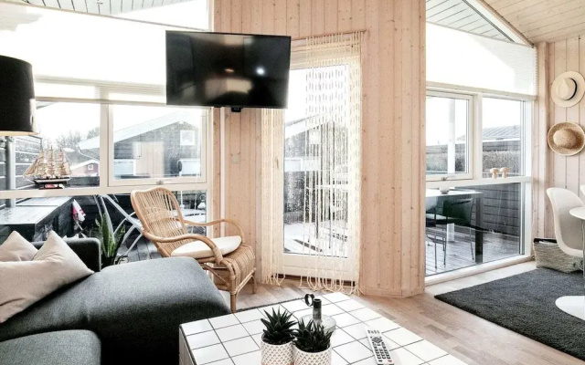 6 Person Holiday Home in Tranekaer-by Traum