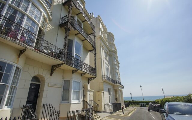 Regency Apartment Sea View by Brighton Holiday Lets