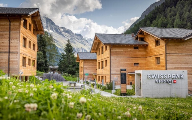 SWISSPEAK Resorts by Pierre & Vacances Premium Zinal — 3-star hotel in Anniviers