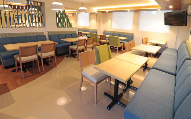 Holiday Inn Express Piedras Negras by IHG