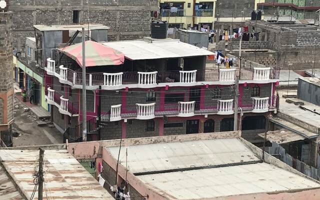 Guest House Hotel Chrisna - Hostel