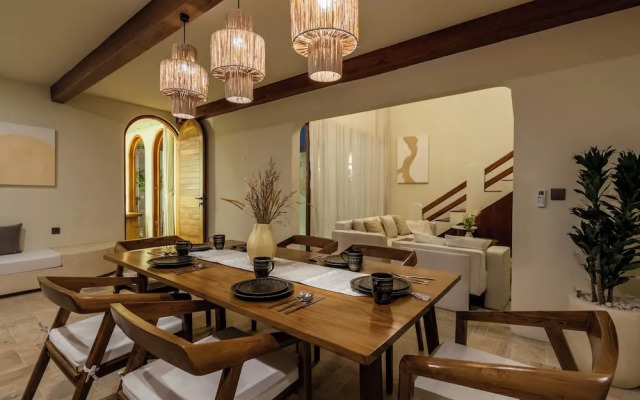 3BR Luxe Pool Villa Anaya