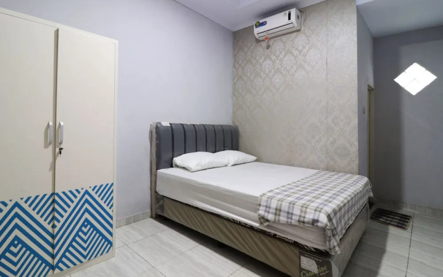 Ombey Guest House by ZUZU