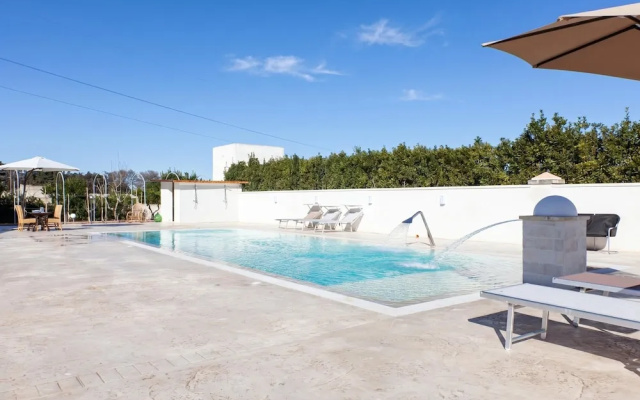 Tenuta San Cassiano with garden and pool