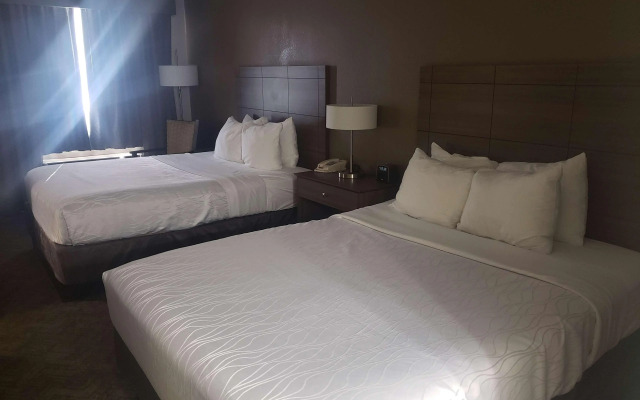 Best Western Center Inn
