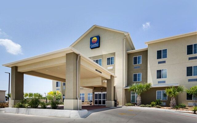 Comfort Inn & Suites Lakeside