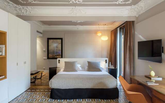 Alexandra Barcelona Hotel, Curio Collection by Hilton