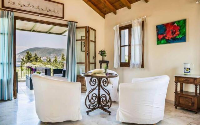 Garden House, up to 8px 1km from Fiskardo