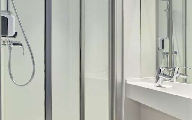 hotelF1 Calais Coquelles