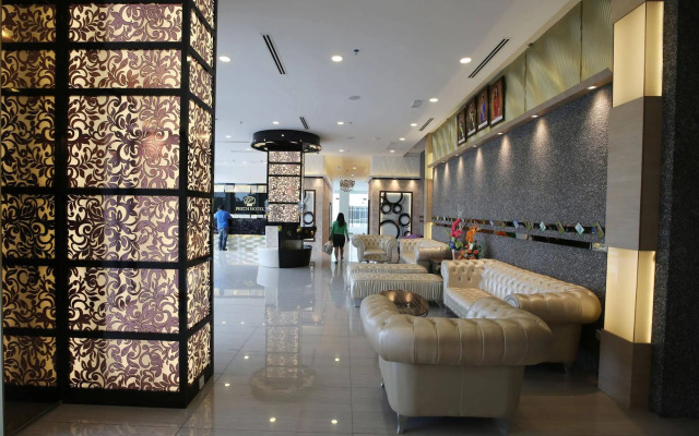 SEM9 Senai ''Formerly Known as Perth Hotel"