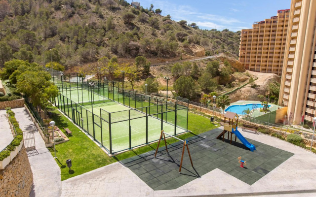 Skyscraper apartment with panoramic views - floor 38