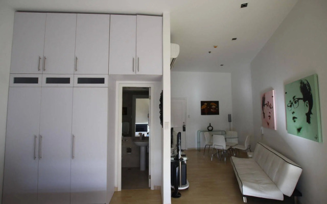 SIGLO SUITES @ The Gramercy Residences