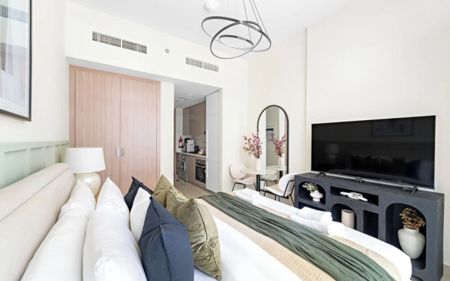 Silkhaus Azizi Riviera44