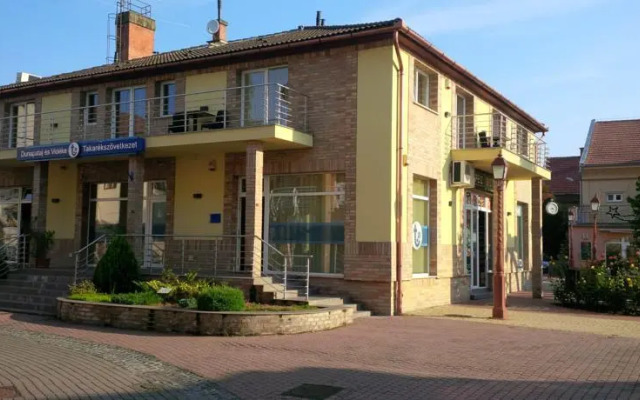 Speiz Apartmanhaz