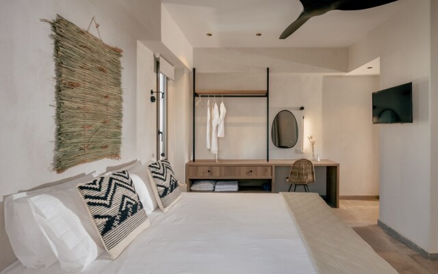 Casa D'Oro Suites By Estia