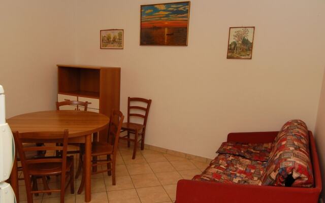Seaside Apartment in Rosolina Mare with Parking