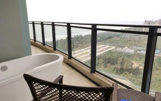 Asia Bay International Hotel – Balcony – Qionghai