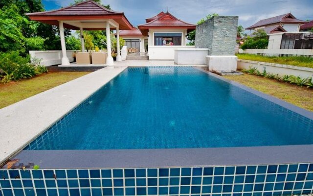 Krabi Sunset Beachfront Villa