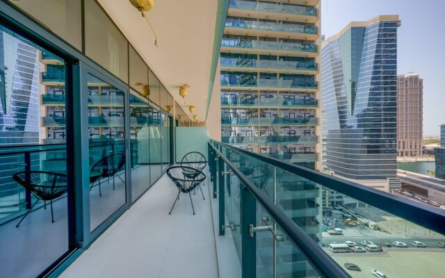 Tanin - Unique Modern Apt with Stunning Canal View