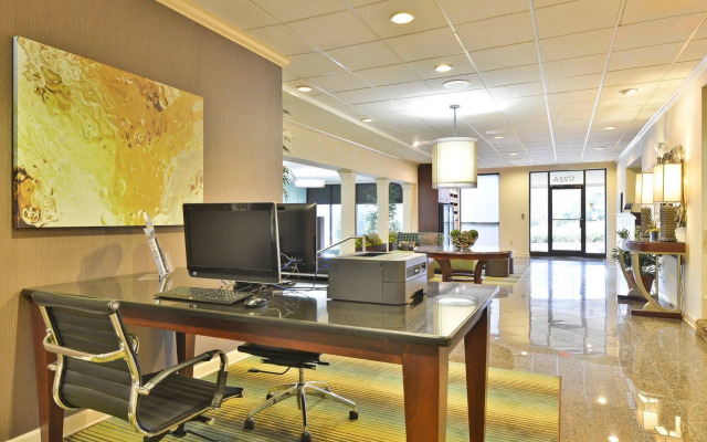Best Western Plus Cary Inn NC State
