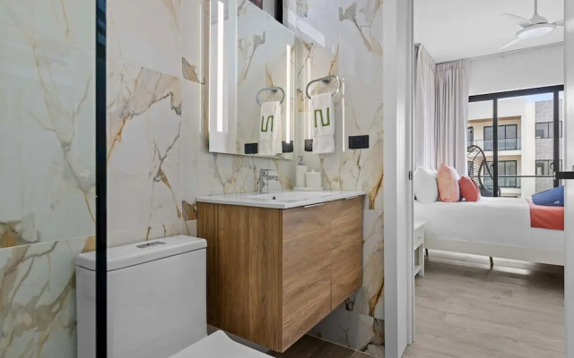 NOK Elegant 2BR Apt by Vistacana