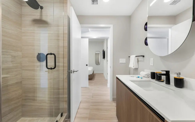 Luxury Condos Near Miami Beach