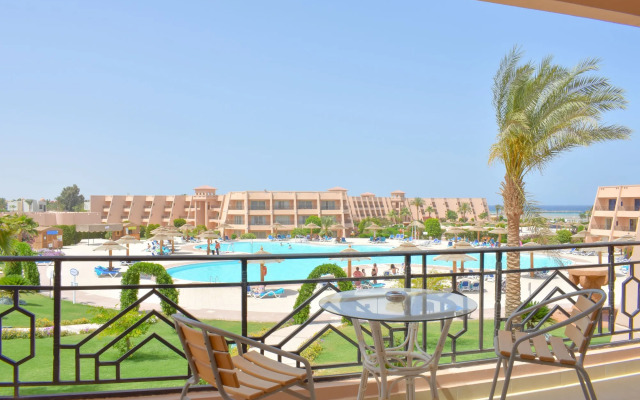 Jasmine Palace Resort & Spa