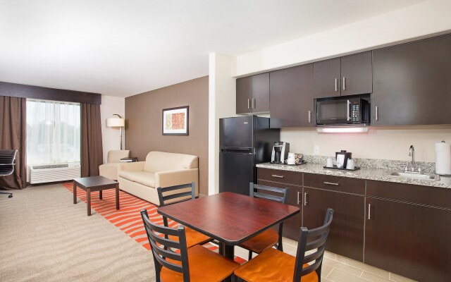 Holiday Inn Express & Suites Glasgow by IHG