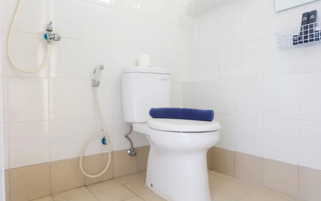 Studio Room at Bassura City Apartment near Mall