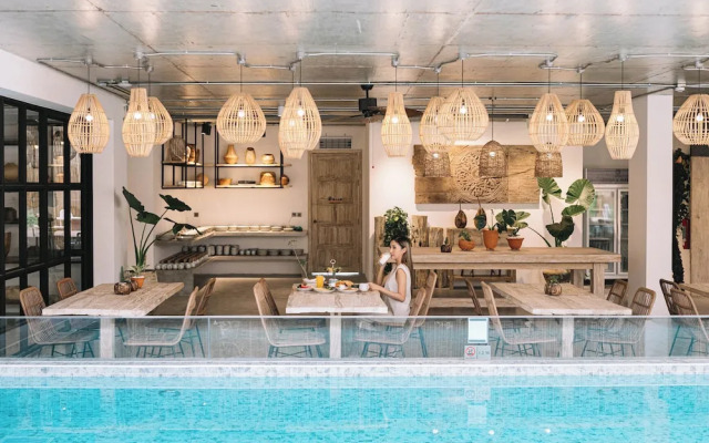 Glory Wabi Sabi Hotel