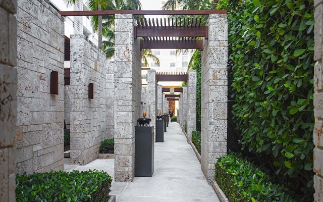 Setai Hotel Private Residence - 3208