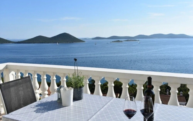 Josip - sea View - A2