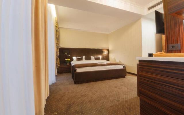 Time Hotel