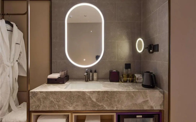 Mercure Hangzhou West Lake Fengqi Road