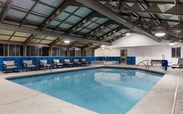 La Quinta Inn & Suites by Wyndham Yakima Downtown