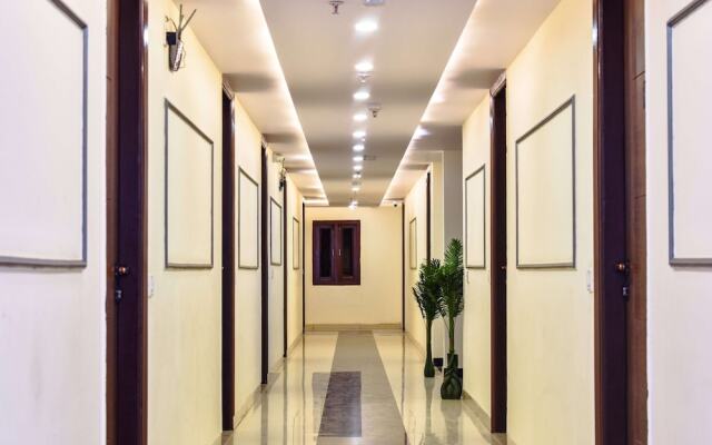 Hotel Yash Palace