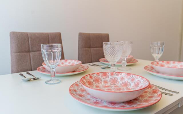 LetoApart (ЛетоАпарт) на улице Мурата Ахеджака 5-78