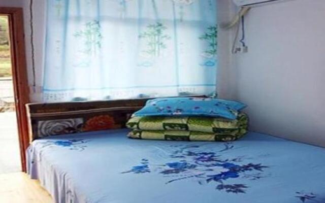 Yaxiu Guest house
