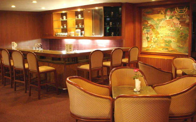 Siam Thani Hotel