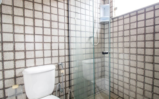 GB40 Excelente Casa 4 Suítes Guarajuba