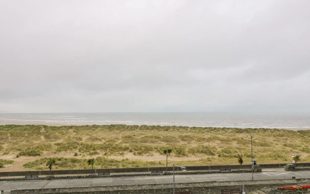 Abermaw Views