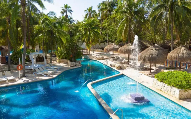 The Sens Riviera By Oasis