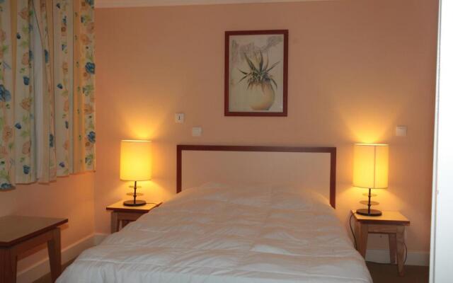 SOWELL Family Port Grimaud