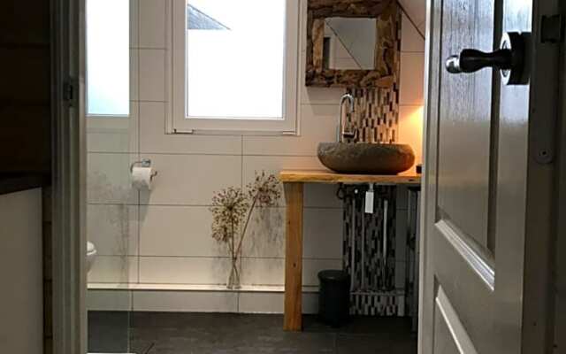 T’ Hogeland Ainrom