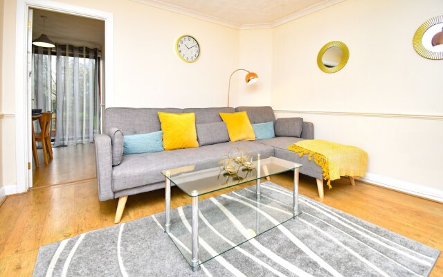Chique Properties - Forrabury House