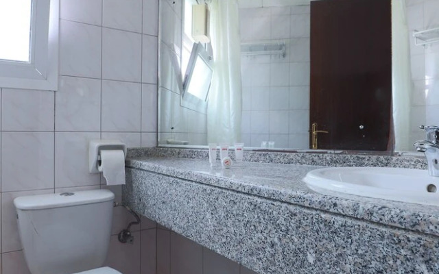 Syaj Hotel